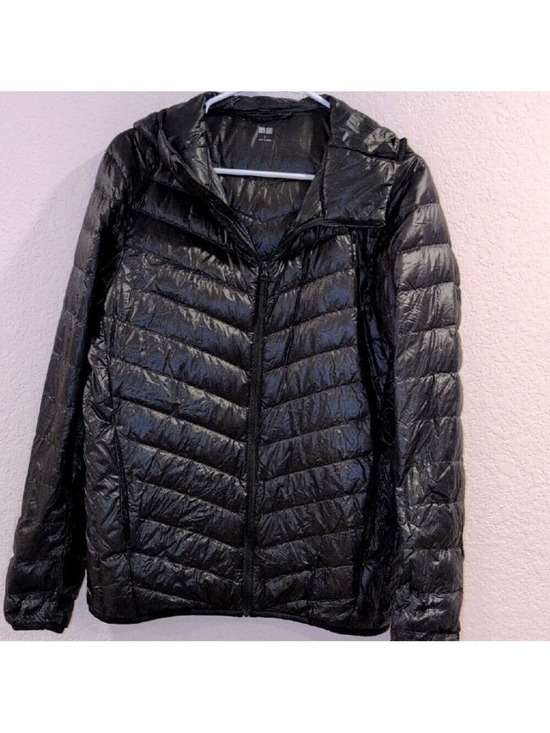 Uniqlo Jackets & Blazers - Uniqlo Packable Black Women's Puffer Jacket , Lightweight,Warm, Size Small,GUC